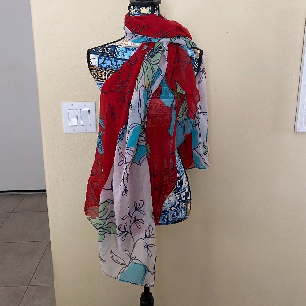Italy Design 100% Polyester Scarf/Wrap/Bathing Suit Cover Up, EUC